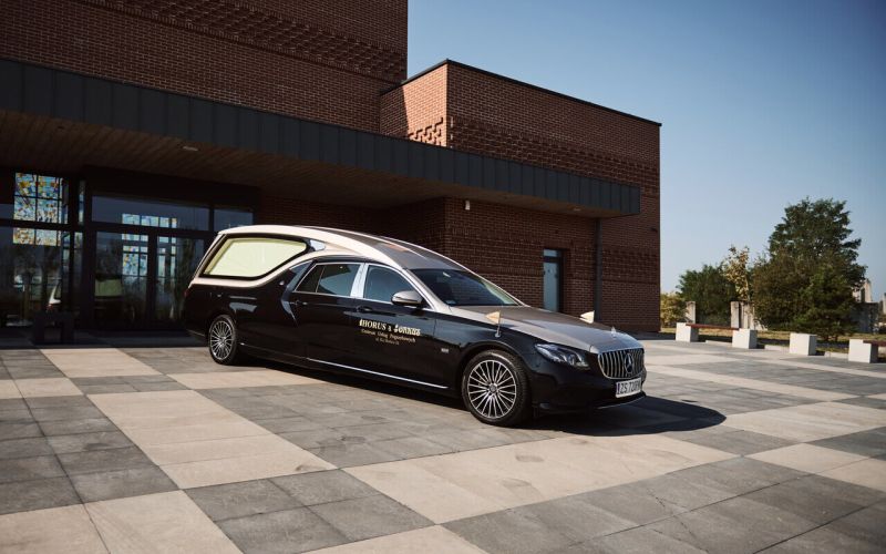 Pogrzeby Tradycyjne Horus 31