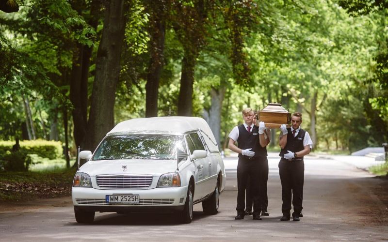 Pogrzeby Tradycyjne Horus 16