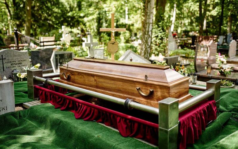 Pogrzeby Tradycyjne Horus 27